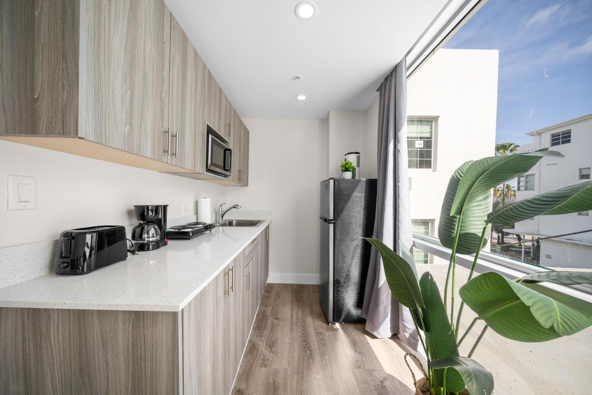 The Samantha By Lowkl Miami Beach Bagian luar foto
